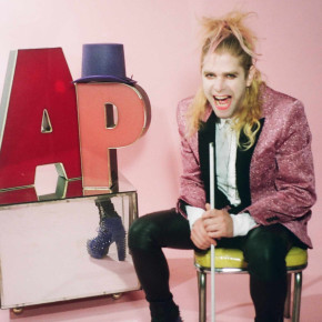 QMassaka + ARIEL PINK live!   Fr 20.11.15 | 21.00 Uhr | Karlstorbahnhof